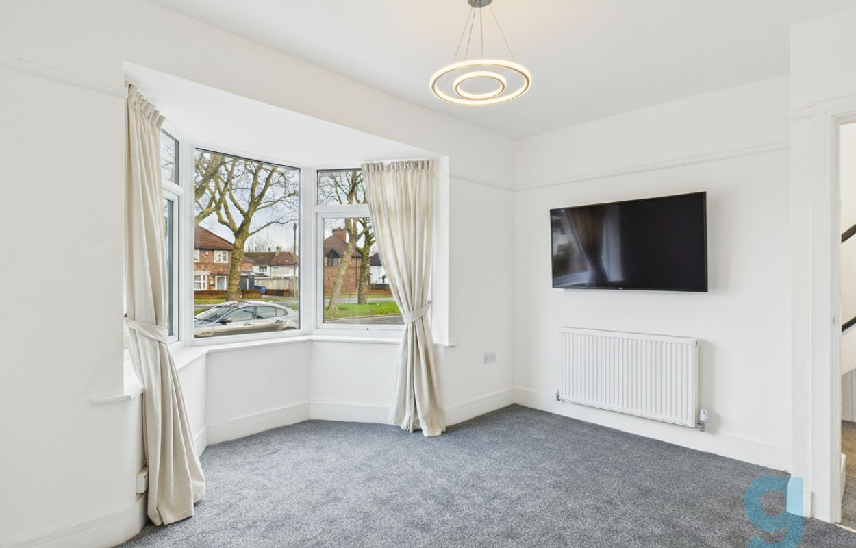 Painting & Decorating — completed Prime Set property photograph